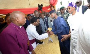 Vice President Yemi Osibajo exchanging pleasantries with Anglican Bishop of Osun Diocese Rt Reverend Afolabi Popoola and others