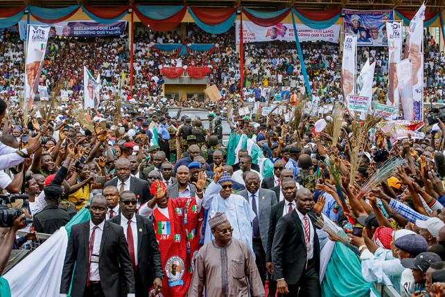 President Muhammadu Buhari and others at the rally