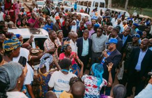 Ajimobi Vows Not To Leave Road Projects Uncompleted