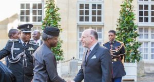 Photo: When The Prime Minister Of France Played Host To Osinbajo