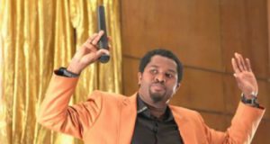 Babayaro Blasts Rohr Over Eagles Friendly’s List