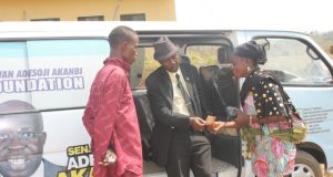 Rilwan Adesoji Akanbi Dazzles His People Again As He Provides Free Health Care Support