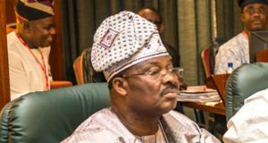 Ajimobi Tells Oyo Workers: I Feel Your Pains