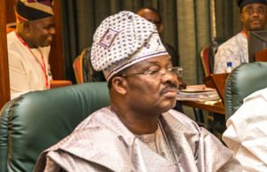 Ajimobi Tells Oyo Workers: I Feel Your Pains
