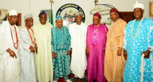 Photo: When The Alaafin Of Oyo ‘Took Over’ Aregbesola’s Office