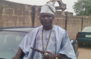 Ifa Priest To EFCC: Traditional Religion Can Expose Owners Of Loot Monies