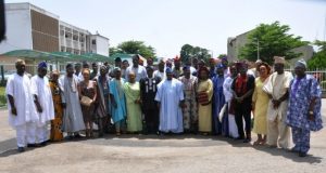 Ajimobi Says It’s Bad Culture To Wish Leaders Bad Luck As Oyo Marks Culture Day Oyo State Governor, Senator Abiola Ajimobi and his EXCO this morning in Yoruba dress as part of culture day