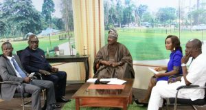 Democracy Day: Ajimobi Fields Questions From Media Executives L-R: Editor, Sunday Tribune, Mr. Sina Oladeinde; Chief Executive Officer, Jamz FM, Ibadan, Mr. Femi Sowooolu; Oyo State Governor, Senator Abiola Ajimobi; Moderator of the programme and presenter with the Broadcasting Service of Oyo State Television, Mrs. Temitope Oke; and General Manager, Petals FM, Ibadan, Mr. Dotun Saseyi, during the governor's media interactive session at the BCOS to mark this year's Democracy Day, in Ibadan...