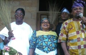 Guber Hopeful, Rauf Olaniyan Leads Accord, PDP, SDP Supporters To Join APC from left, Engr. AbdulRauf Olaniyan, APC Chairman, Ibadan North, Alh. Tinuade Adigun, Hon. Segun Olaleye and Hon. Ige Afolabi during the programme