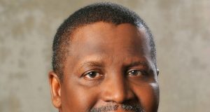 Dangote Again! Distributes N200m Worth Of Food To IDPs Alhaji Aliko Dangote of Aliko Dangote Foundation...