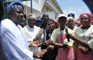 FG, Oyo Govt Hailed By Homegrown Food Vendors L-R: Oyo State Deputy Governor, Chief Moses Adeyemo; Secretary to the State Government, Mr. Olalekan Alli; and homegrown food vendors, during a procession to the governor's office, where the vendors presented an award to the state for the success of the programme in the state…