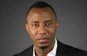 The Shameful Invasion Of Court By DSS Operatives Omoyele Sowore