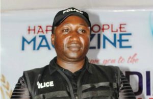 Oyo SARS Commander Bags Media Award, Dedicates It To IGP SP Sola Aremu...of Oyo SARS...an Officer and a gentleman...