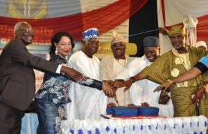 Splash FM Radio Ibadan Celebrates 10th Anniversary From the left: Chairman of the occasion, Professor Emeritus Ayo Bamgbose, Chief (Mrs) Onikepo Akande her husband, Chairman and Founder Splash F M, Chief Adebayo Akande, Oyo State governor, Senator Abiola Ajimobi, , Guest lecturer, Prof. Adebanji Akintoye and Oloye Lekan Alabi the during the event held inside the Trencher Hall, UI, Ibadan…
