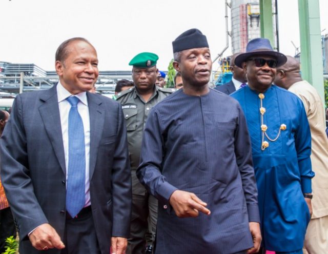 R-L: Governor Nyesom Wike of Rivers State, Prof Yemi Osinbajo and a top official of the fertilizer firm...