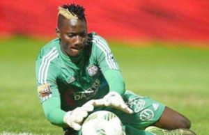 Alampasu Handed Number One Jersey At Feirense Dele Alampasu