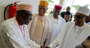 Photo News: Buhari Meets Exco Of PDP, APC, Governors President Muhammadu Buhari meets PDP's Chairman, Ahmed Makarfi while Chief John Odigie Oyegun and others look on...