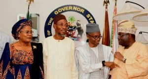 Mother’s Demise: Aregbesola Plays Host To El-Rufai, Fashola Writes Governor state of Osun, Ogbeni Rauf Aregbesola (middle); Governor Kaduna State, Mallam Nasir El-rufai (2nd right); Deputy Governor State of osun, Mrs Titi Laoye-Tomori and another guest during the visit...in Osogbo on Monday 7-8-2017.