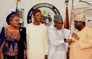 Mother’s Demise: Aregbesola Plays Host To El-Rufai, Fashola Writes Governor state of Osun, Ogbeni Rauf Aregbesola (middle); Governor Kaduna State, Mallam Nasir El-rufai (2nd right); Deputy Governor State of osun, Mrs Titi Laoye-Tomori and another guest during the visit...in Osogbo on Monday 7-8-2017.