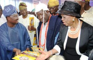 Endowment Fund: We’ll Ensure Prudent Management – Ajimobi L-R: Oyo State Governor, Senator Abiola Ajimobi; Emeritus Professor Oladipo Akinkugbe; Olubadan of Ibadanland, Oba Saliu Adetunji; and eminent lawyer, Chief Folake Solanke, SAN, at the event…