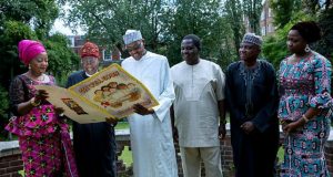 Buhari Visited By Media Team In London, Reveals Why He Can’t Return Home Yet L-R: Lauretta Onochie,Lai Mohammed, President Muhammadu Buhari,Femi Adesina, Garba Shehu and Abike Dabiri-Erewa...during the visit...