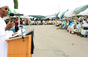 Photo: Aregbesola Bids Osun Muslim Pilgrims ‘Farewell’ Governor of Osun, Ogbeni Rauf Aregbesola; giving a farewell speech at the ceremony