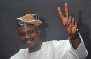 I Will Support The Impeachment Of Buhari If… – Azeem Gbolarumi Alhaji Azeem Gbolarumi...led the 'Mogajis' to the Press Conference on Tuesday...