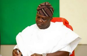 How Ambode, Amosun Handed Over To Successors Governor Akinwunmi Ambode of Lagos State