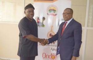 Nigeria’s South-East Region Ready To Copy Ideas Behind The Setting Up Of DAWN Commission Ag. Director General, Development Agenda for Western Nigeria (DAWN) Commission, Mr Seye Oyeleye (left) and Director General, Southeast Governors' Forum, Prof. Simon Ortuanya at the Cocoa House, Ibadan headquarters of the DAWN Commission