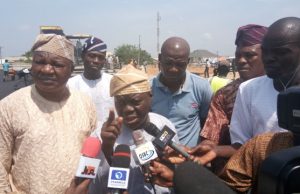 ‘Why Osun Government Is Embarking On Massive Road Projects’ L-R: Commissioner for Works and Transport, Engr. Kazeem Salami and Commissioner for Information and Strategy, Mr Adelani Baderinwa answering questions from journalists while inspecting the Oba Adesoji Aderemi (Osogbo East Bypass) on Friday…