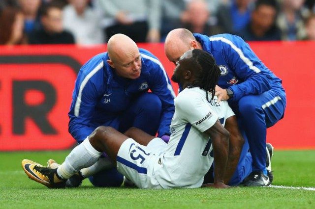 Victor Moses...after being injured...(http://metro.co.uk photo)