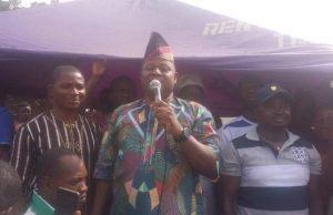 PDP Loses In Oyo As Lawmaker Leads 5,000 Members To APC Hon Segun Odebunmi...addressing his people...