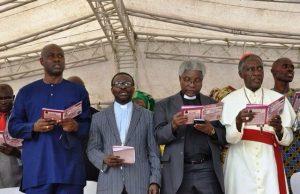 Day Seyi Makinde Foundation Held Mega Praise To Mark End Of Year The convener and Chieftain of People's Demoncratic Party, Engr. Seyi Makinde's, CAN President, Reverend Samson Ayokunle, Oyo State CAN Chairman, Pastor Benjamin Akanmu and Archbishop Ayo Ladigbolu at the event…