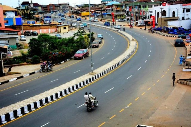 ...a typical road in metropolitan Osogbo, Osun State...