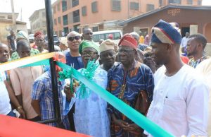 Oyo APC Chieftains Grace Dapo-Lam’s Project Commissioning APC Chieftain, Chief Ayo Eniade, CDA Chairman, Abayomi Iwo-Road, Chief Adewakun and Hon. Adedapo Lam Adesina during the commissioning at Abayomi Iwo-Road