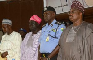 Any Herdsman Found In Possession Of Guns’ll Be Arrested In Oyo – Ajimobi L-R: First Vice President, Miyetti Allah Cattle Breeders Association of Nigeria, Alhaji Hussein Bosso; Oyo State Chairman, All Farmers Association of Nigeria, Chief Amos Ajibesin; Commissioner of Police at the state command, Mr. Abiodun Odude; and State Governor, Senator Abiola Ajimobi, at a stakeholders' meeting to resolve the lingering farmers-herdsmen clashes, held at the House of Chiefs, Secretariat, Ibadan... on Monday…