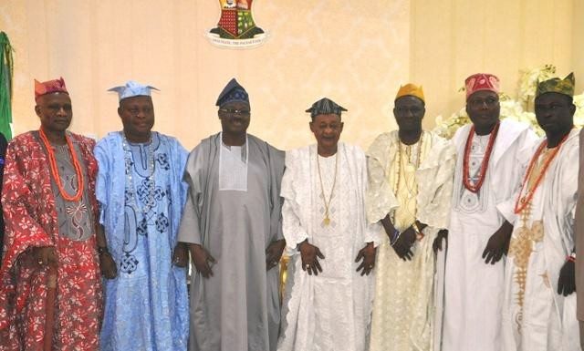 Oyo State governor, Senator Abiola Ajimobi (3rd left), Alaafin of Oyo, Oba Lamidi Adeyemi (middle) and others Obas from Oke-Ogun during the visit...