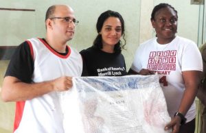 Wellbeing Expert Explains Why Socialization Is Important Ambassador Romoke Ayinde presenting prize to the Elia family that emerged winners in 2018 Valentine Games held at Kayrom Lee Gym and Fitness Centre, Obafemi Awolowo Stadium Ibadan…