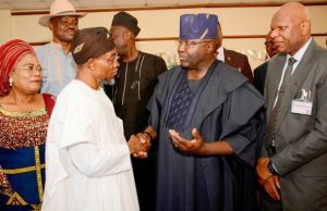 Photo: Aregbesola Plays Host To Members Of OAU’s Governing Council Governor State of Osun, Ogbeni Rauf Aregbesola (2nd left), his Deputy, Mrs. Titi Laoye-Tomori (left), Chief of Staff to the Governor, State of Osun, Alhaji Gboyega Oyetola (middle), Pro-Chancellor and Chairman of Council, Obafemi Awolowo University, Dr. Yemi Ogunbiyi (2nd right), and Vice Chancellor Obafemi Awolowo University, Prof. Tope Ogunbodede (right), during the visit…