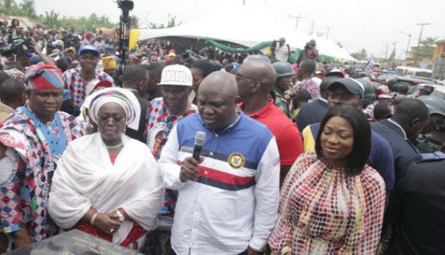 Governor Akinwunmi Ambode of Lagos State, middle, commissioning one of the roads...