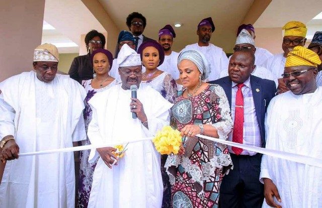 L-R: Oyo State Deputy Governor, Chief Moses Adeyemo; Governor, Senator Abiola Ajimobi; his wife, Florence; Rector, The Polytechnic, Ibadan, Prof. Olatunde Fawole; and Commissioner for Education, Science and Technology, Prof. Adeniyi Olowofela, during the inauguration of the ICT building donated by the governor's wife to her Alma Mata, as part of activities marking her 59th birthday, in Ibadan... on Thursday.
