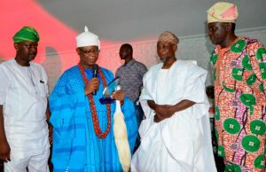 Aregbesola Dedicates NUJ Award To Market Women R-L: Vice President B Zone of the Nigerian Union of Journalist, Comrade Cosmos Oni; Governor Rauf Aregbesola of Osun; the Ajero of Ijero, Oba Adewole Adebayo and Chairman Osun NUJ, Comrade Abiodun Olalere, during the presentation of Golden Merit Award to Governor Aregbesola for unprecedented Infrastructural Development, at the Atlantis Civic Centre, Osogbo…during the week…