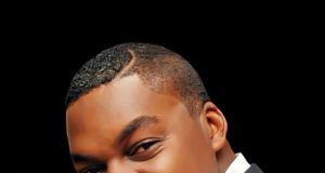 Watch As Talented Musician, Femi Solar Gets Drenched During Dollar Rain In The US Femi Solar...rising and rising...