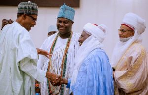 Photos: When Buhari Hosted Traditional Rulers Including The Ooni Of Ife, Religious Leaders While Breaking Ramadan Fast