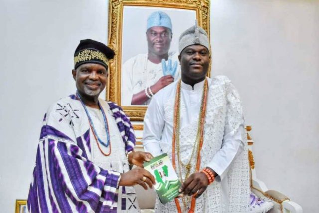 Oloye Lekan Alabi, left, with the Oonirisa, Oba Adeyeye Ogunwusi…