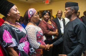 Photo: Osinbajo Holds Town Hall Meeting With US-Based Nigerians …Vice President Yemi Osinbajo, at the meeting with US based Nigerians in Minnesota, Minneapolis, where he welcomed questions and interacted with the people on various subjects of interests and concerns…