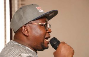 Oyo APC’s Adelabu Begins Gubernatorial Campaign From Gbagi, Ibadan Chief Adebayo Adelabu...delivering his speech...