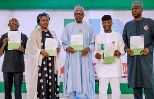 Photo: Buhari Launches APC Road Map For 2019 Campaign L-R: APC's Chairman, Comrade Adams Oshiomhole, Mrs Aishat Buhari, President Muhammadu Buhari, Professor Yemi Osinbajo...at the event...