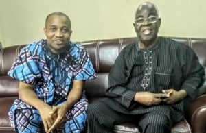 Why I Decided To Return To Splash FM Radio – Edmund Obilo Edmund Obilo, left, with Chief Adebayo Akande, the Proprietor of Splash FM Radio...during one of their recent meetings...