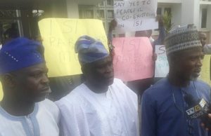 Hijab Crisis At ISI Ibadan: Concerned Parents Storm UI VC’s Office ...the leaders of the 'Concerned Parents'...at the VC's office...